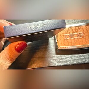 DIOR Rosy Glow Color-Reviving Powder Blush 004 Coral BNWB